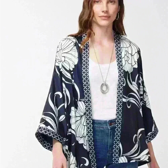 NWT! Chico’s Kasbah Short Kimono Covering Ruana - Picture 2 of 11